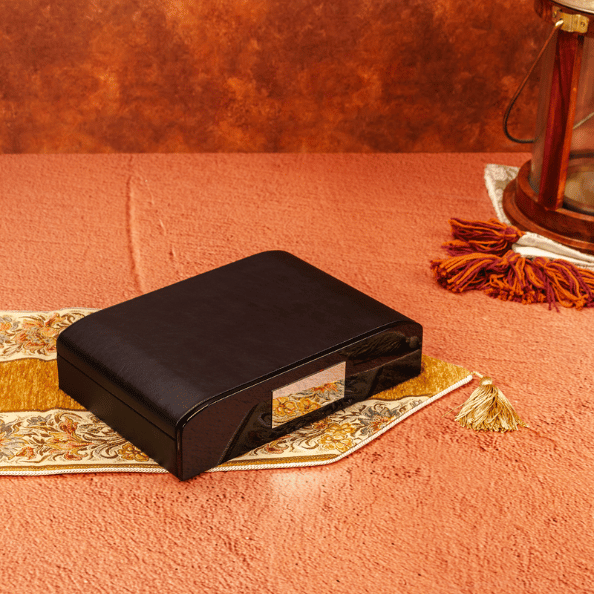 Fakhama Chocolate Box