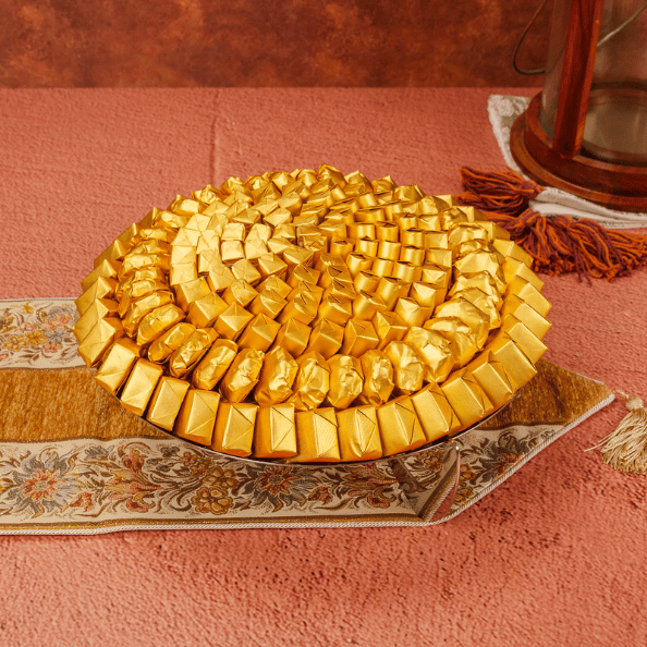 طبق شوكولاتة تاج